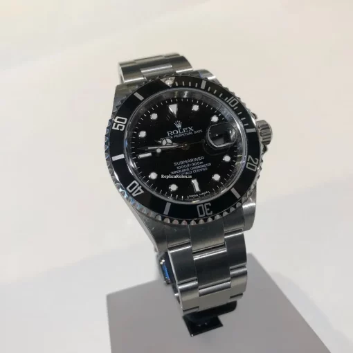 Excellent Fake Rolex Submariner Date 16610 Caliber 3135 Automatic Movement 40mm Steel Case Mens/unisex Watch - Image 2