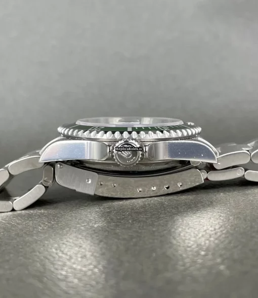 Defect Clone Rolex Submariner Date 16610lv Caliber 3135 Automatic Movement 40mm Steel Case Mens/unisex Watch - Image 9