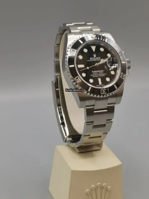 Design Replica Rolex Submariner Date 116610ln Caliber 3135 Automatic Movement 40mm Steel Case Mens/unisex Watch - Image 8