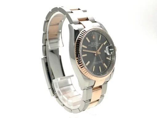 Marvellous Replica Rolex Datejust 126231 Caliber 3235 Automatic Movement 36mm Gold/steel Case Mens/unisex Watch - Image 2