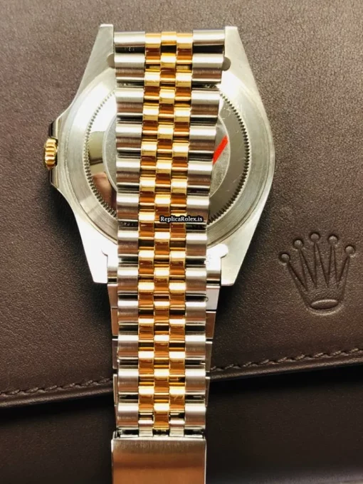 Fabulous Replica Rolex Gmt-master II 16713 Caliber 3185 Automatic Movement 40mm Gold/steel Case Mens/unisex Watch - Image 9