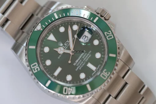 Nice Replica Rolex Submariner Date 116610lv Caliber 3135 Automatic Movement 40mm Steel Case Mens/unisex Watch - Image 10