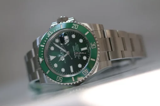 Nice Replica Rolex Submariner Date 116610lv Caliber 3135 Automatic Movement 40mm Steel Case Mens/unisex Watch - Image 5