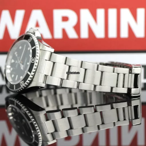 Marvellous Fake Rolex Submariner 14060m Caliber 3130 Automatic Movement 40mm Steel Case Mens/unisex Watch - Image 10