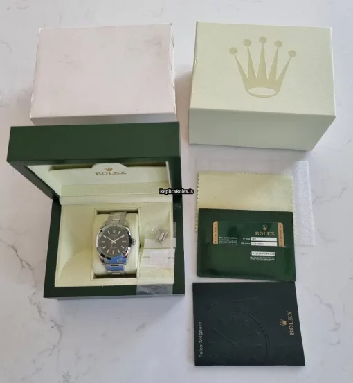 Beautiful Knockoff Rolex Milgauss 116400gv Caliber 3131 Automatic Movement 40mm Steel Case Mens/unisex Watch - Image 6
