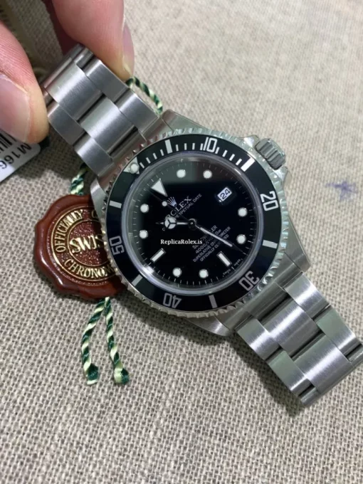 Exquisite Fake Rolex Sea-dweller 4000 16600 Caliber 3135 Automatic Movement 40mm Steel Case Mens/unisex Watch