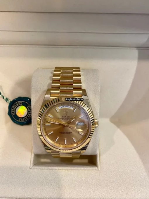 Fantastic Replica Rolex Day-date 40 228238 Caliber 3255 Automatic Movement 40mm Yellow Gold Case Mens/unisex Watch - Image 2