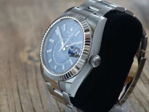 Amazing Fakes Rolex Sky-dweller 326934 Caliber 9001 Automatic Movement 42mm Steel Case Mens/unisex Watch - Image 3