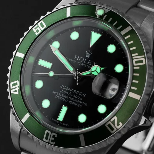 Trustworthy Imitation Rolex Submariner Date 16610lv 40mm Mens/unisex Watch - Image 3