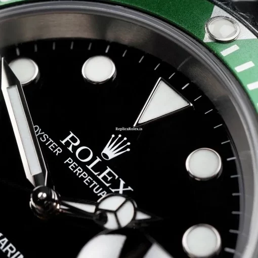 Trustworthy Imitation Rolex Submariner Date 16610lv 40mm Mens/unisex Watch - Image 6