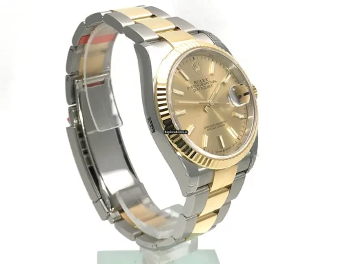 Superb Replica Rolex Datejust 126233 Caliber 3235 Automatic Movement 36mm Gold/steel Case Mens/unisex Watch - Image 2