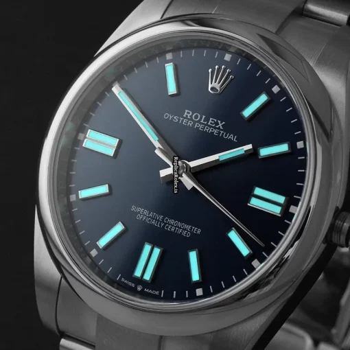 Perfect Fakes Rolex Oyster Perpetual 124300 41mm Mens/unisex Watch - Image 3