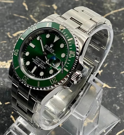 Terrific Replica Rolex Submariner Date 116610lv Caliber 3135 Automatic Movement 40mm Steel Case Mens/unisex Watch - Image 3