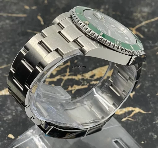 Terrific Replica Rolex Submariner Date 116610lv Caliber 3135 Automatic Movement 40mm Steel Case Mens/unisex Watch - Image 8