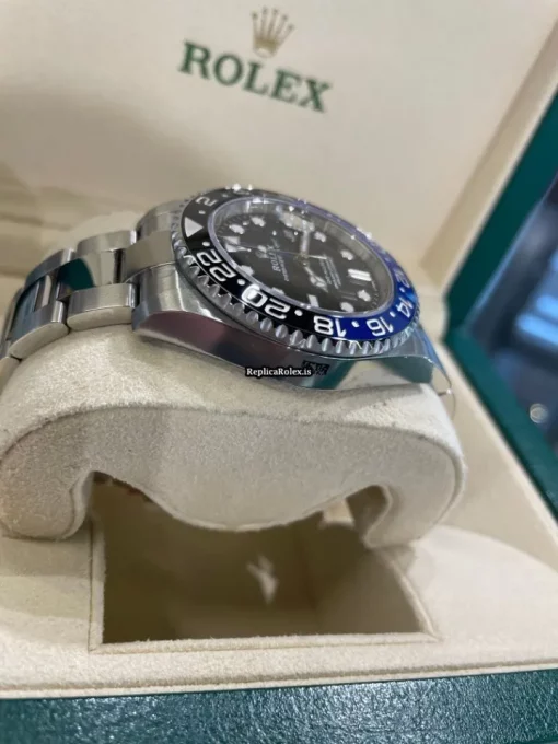 Incredible Replicas Rolex Gmt-master II 116710blnr Caliber 3186 Automatic Movement 40mm Steel Case Mens/unisex Watch - Image 2