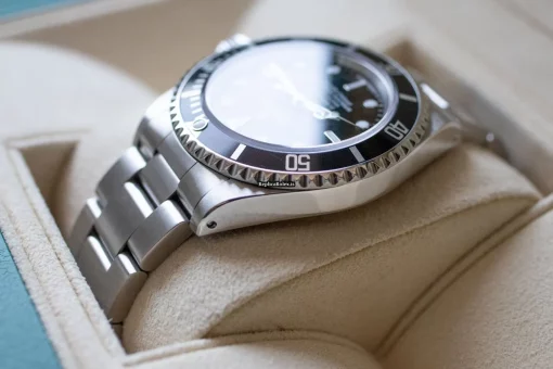Mind-boggling Replica Rolex Submariner 14060m Caliber 3130 Automatic Movement 40mm Steel Case Mens/unisex Watch - Image 11