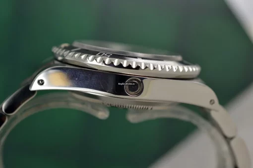 Trustworthy Replica Rolex Sea-dweller 4000 16600 Caliber 3135 Automatic Movement 40mm Steel Case Mens/unisex Watch - Image 6