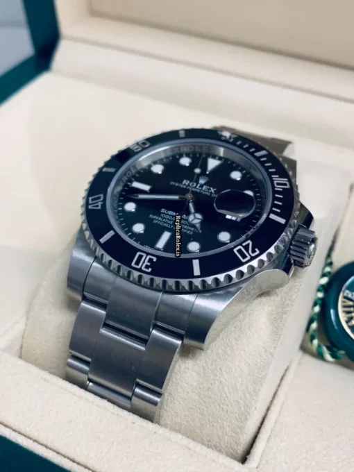High-end Replica Rolex Submariner Date 116610ln Automatic Movement 40mm Steel Case Mens/unisex Watch - Image 8