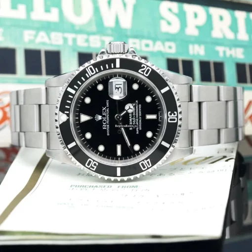 Durable Replica Rolex Submariner Date 16610 Caliber 3135 Automatic Movement 40mm Steel Case Mens/unisex Watch