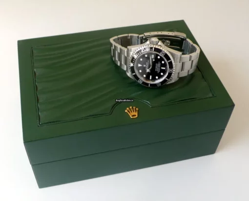 Stylish Replica Rolex Sea-dweller 4000 16600 Caliber 3135 Automatic Movement 40mm Steel Case Mens/unisex Watch - Image 13