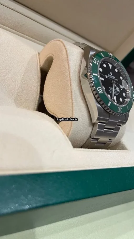Neat Replica Rolex Submariner Date 126610lv Caliber 3235 Automatic Movement 41mm Steel Case Mens/unisex Watch - Image 3
