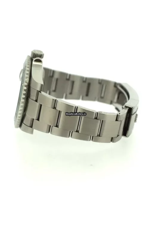 Ideal Replica Rolex Submariner Date 116610lv Caliber 3135 Automatic Movement 40mm Steel Case Mens/unisex Watch - Image 7