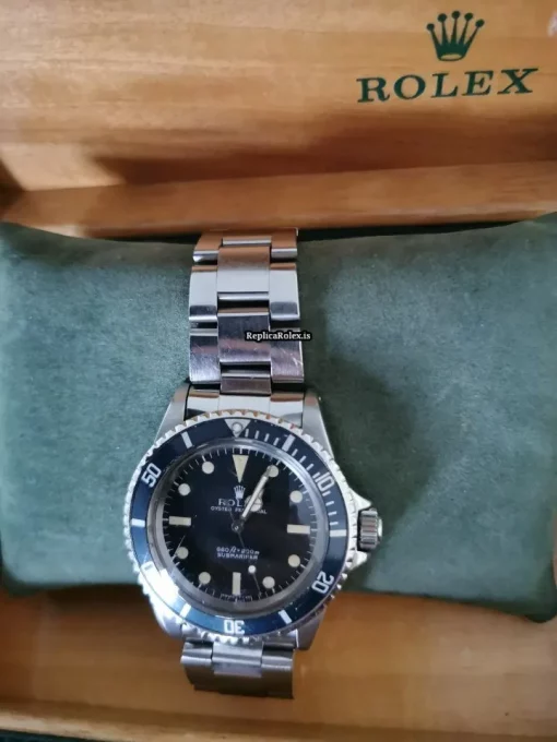 Defect Replica Rolex Submariner 5513 Caliber 1520 Automatic Movement 40mm Steel Case Mens/unisex Watch - Image 4