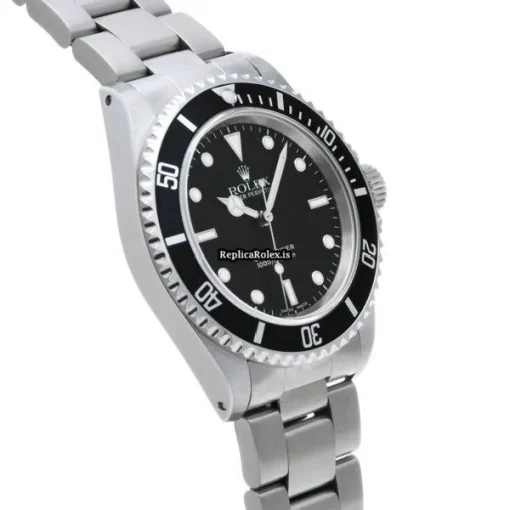 Superb Fake Rolex Submariner 14060 Caliber 3000 Automatic Movement 40mm Steel Case Watch - Image 3