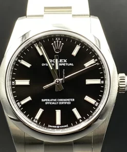 Amazing Replica Rolex Oyster Perpetual 34 124200 Caliber 2232 Automatic Movement 34mm Steel Case Mens/unisex Watch