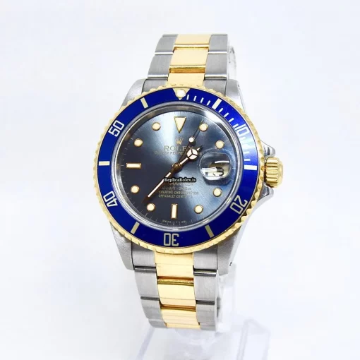 Fabulous Replica Rolex Submariner Date 16803 Caliber 3035 Automatic Movement 40mm Gold/steel Case Mens/unisex Watch - Image 2