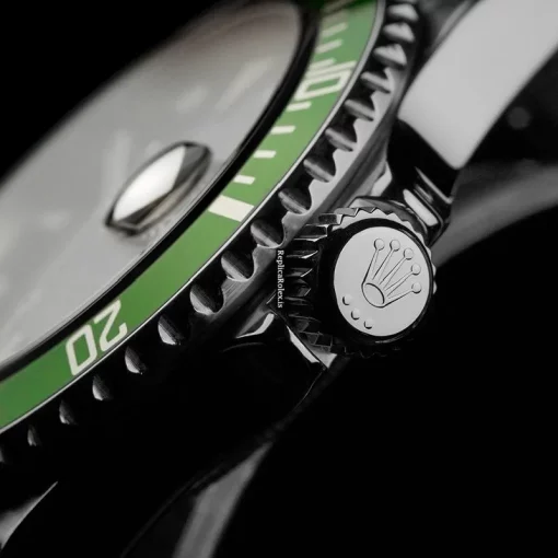Fantastic Fake Rolex Submariner Date 16610lv 40mm Mens/unisex Watch - Image 5