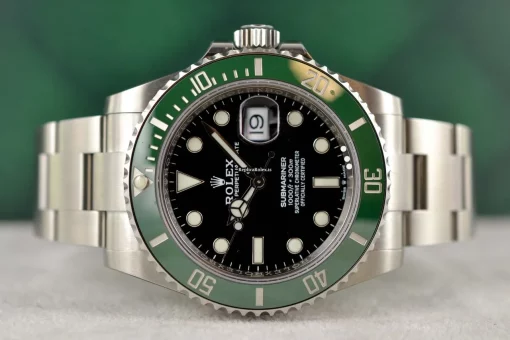 Defect Knockoff Rolex Submariner Date 126610lv Caliber 3235 Automatic Movement 41mm Steel Case Mens/unisex Watch