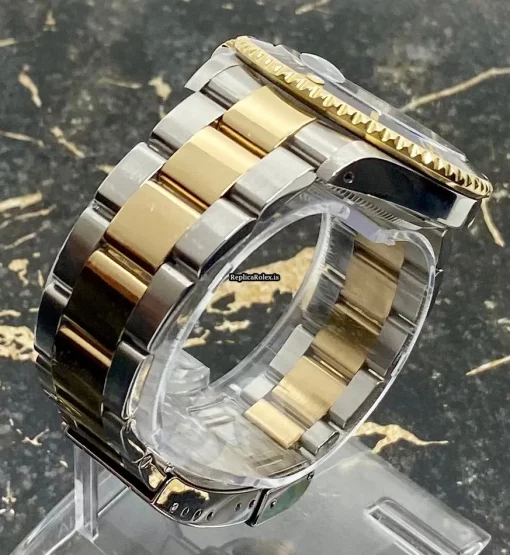Great Replica Rolex Submariner Date 16613 Caliber 3135 Automatic Movement 40mm Gold/steel Case Mens/unisex Watch - Image 7