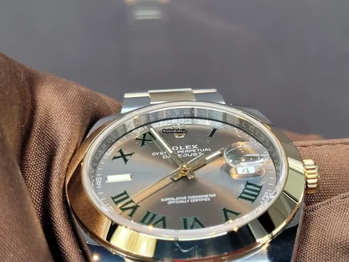 Quality Replica Rolex Datejust 126303 Caliber 3235 Automatic Movement 41mm Gold/steel Case Mens/unisex Watch - Image 3