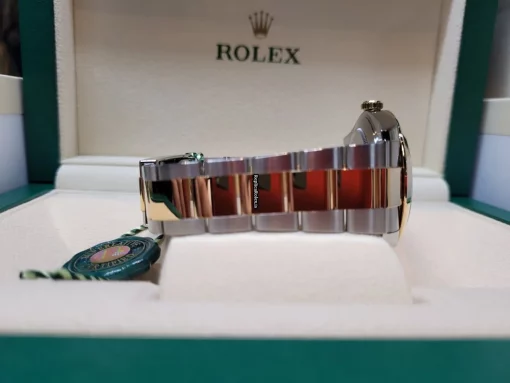 Quality Replica Rolex Datejust 126303 Caliber 3235 Automatic Movement 41mm Gold/steel Case Mens/unisex Watch - Image 8