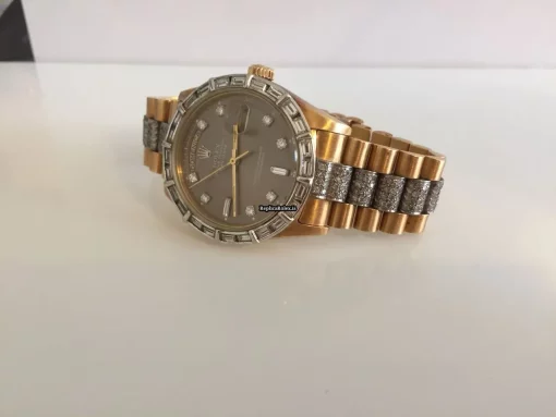 Fabulous Knockoff Rolex Day-date 36 18038 Caliber 3055 Automatic Movement 36mm Yellow Gold Case Mens/unisex Watch - Image 2