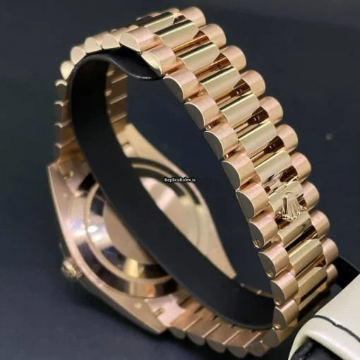 Aaa Replica Rolex Day-date 40 228235 Caliber 3255 Automatic Movement 40mm Rose Gold Case Mens/unisex Watch - Image 7
