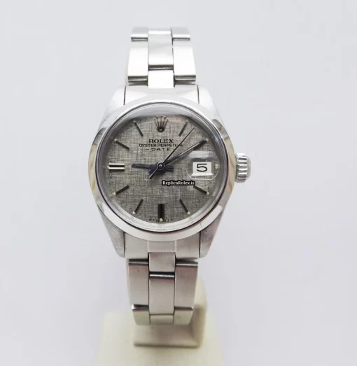 Distinctive Replica Rolex Oyster Perpetual Lady Date 6916 Caliber 2035 Automatic Movement 26mm Steel Case Womens Watch
