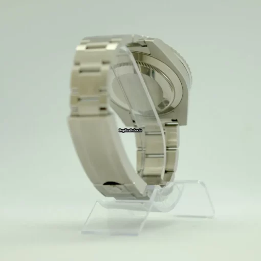 Amazing Replica Rolex Submariner 114060 Caliber 3130 Automatic Movement 40mm Steel Case Mens/unisex Watch - Image 7