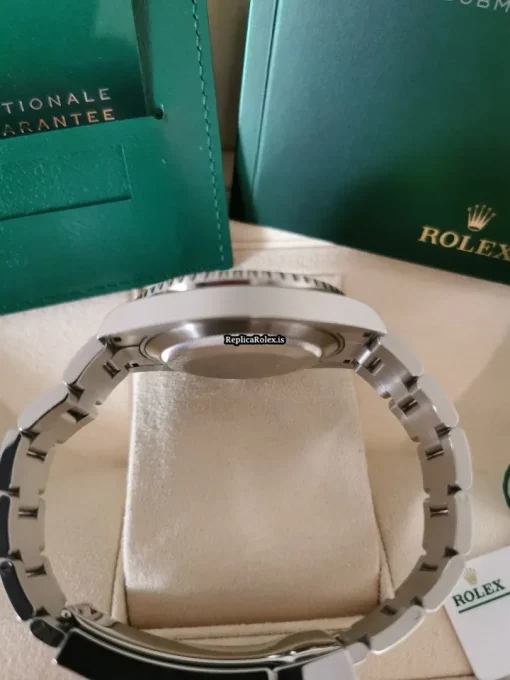 Beautiful Replica Rolex Submariner Date 126610lv Caliber 3235 Automatic Movement 41mm Steel Case Mens/unisex Watch - Image 10