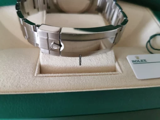 Beautiful Replica Rolex Submariner Date 126610lv Caliber 3235 Automatic Movement 41mm Steel Case Mens/unisex Watch - Image 7