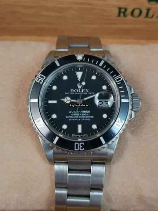 Incredible Fake Rolex Submariner Date 168000 Caliber 3035 Automatic Movement 40mm Steel Case Mens/unisex Watch