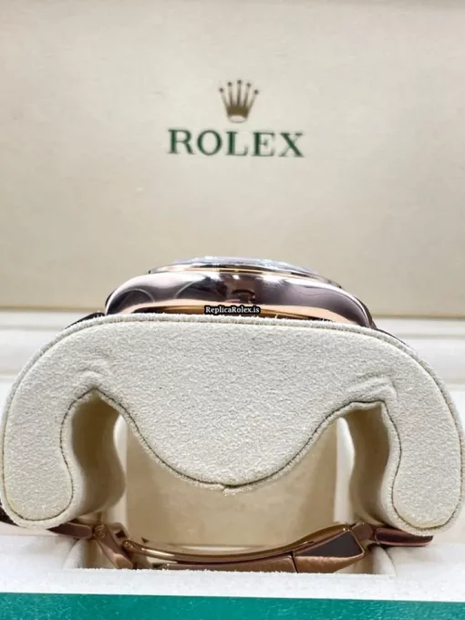 Fabulous Replica Rolex Daytona 116505 Caliber 4130 Automatic Movement 40mm Rose Gold Case Mens/unisex Watch - Image 6