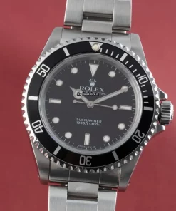 Well Made Replica Rolex Submariner 14060 Caliber 3000 Automatic Movement 40mm Steel Case Mens/unisex Watch