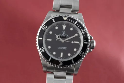 Well Made Replica Rolex Submariner 14060 Caliber 3000 Automatic Movement 40mm Steel Case Mens/unisex Watch
