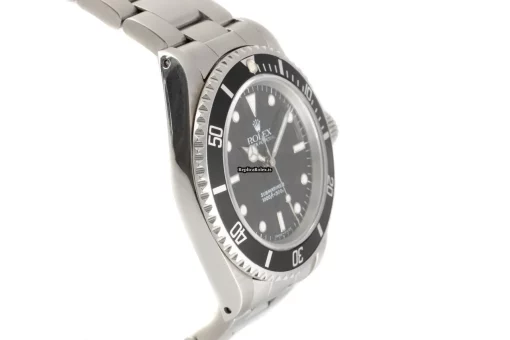 Well Made Replica Rolex Submariner 14060 Caliber 3000 Automatic Movement 40mm Steel Case Mens/unisex Watch - Image 6