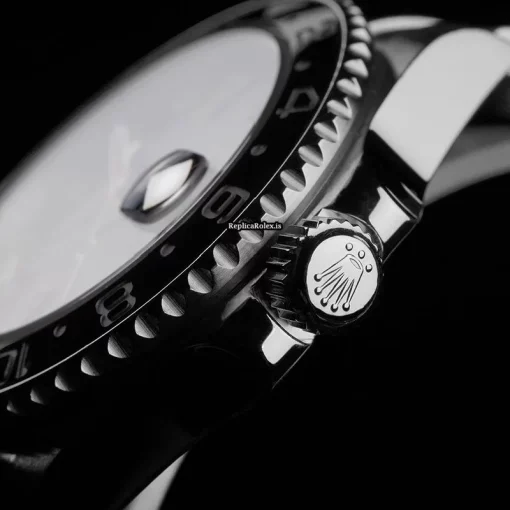 Terrific Replica Rolex Gmt-master II 116710ln Automatic Movement 40mm Steel Case Mens/unisex Watch - Image 5