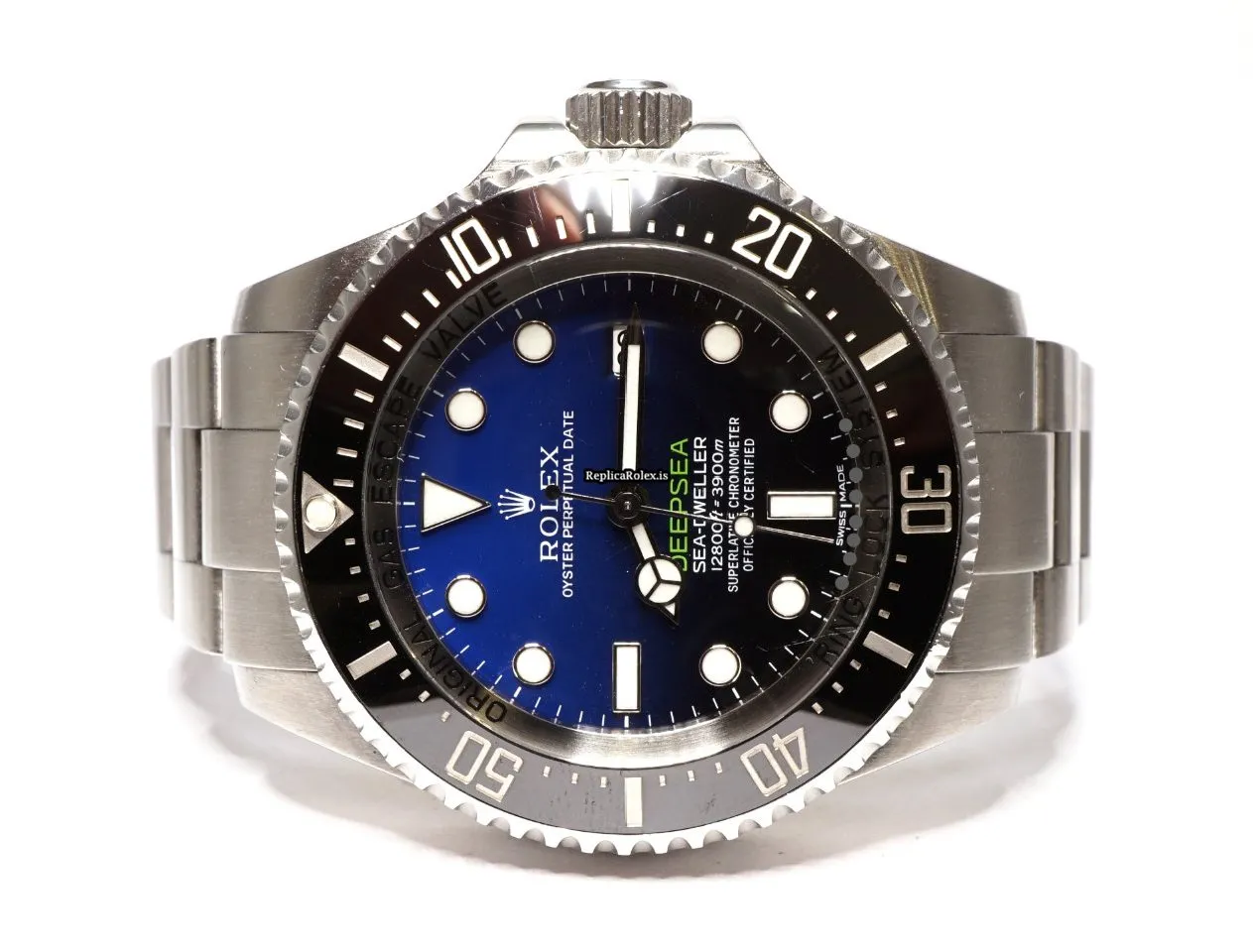 Beautiful Fake Rolex Sea-dweller Deepsea 116660 Caliber 3135 Automatic Movement 44mm Steel Case Mens/unisex Watch