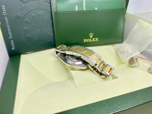 Cheap Fakes Rolex Submariner Date 116613ln Caliber 3135 Automatic Movement 40mm Gold/steel Case Mens/unisex Watch - Image 5
