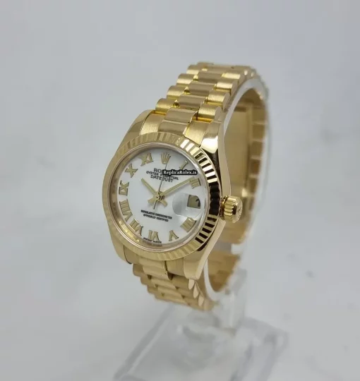 Affordable Replica Rolex Lady-datejust 179178 Caliber 2235 Automatic Movement 26mm Yellow Gold Case Womens Watch